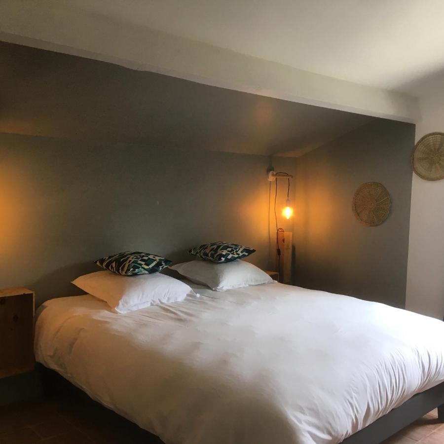 Lirac小沙丁鱼旅馆住宿加早餐旅馆 外观 照片